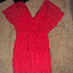 Lulu’s red lace mini dress